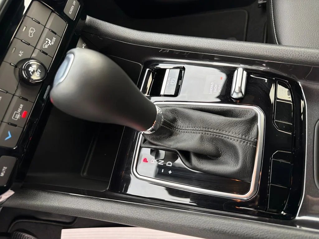 2026 Jeep Compass Latitude - Photo 22