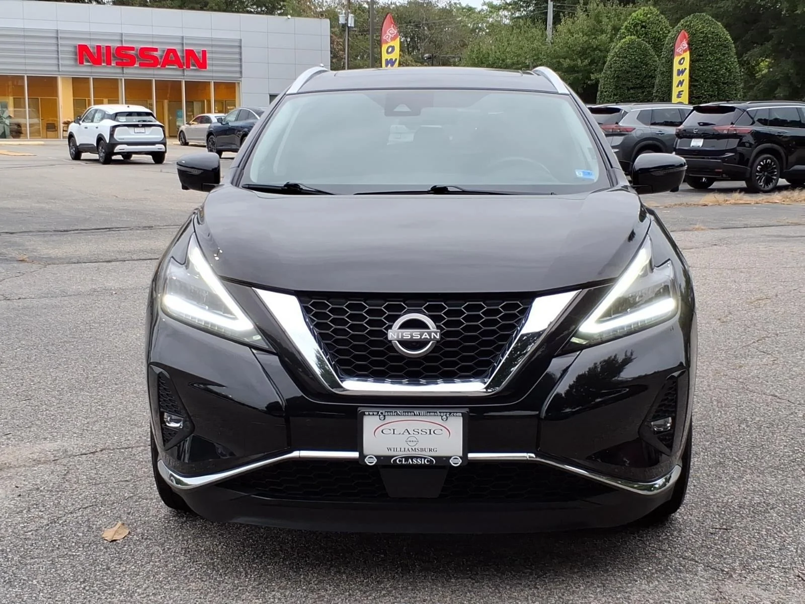 Used 2023 Super Black Nissan Platinum image 2