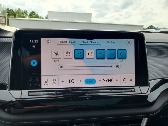 New 2026 Black Volkswagen 2.0T SEL R-Line Black image 20