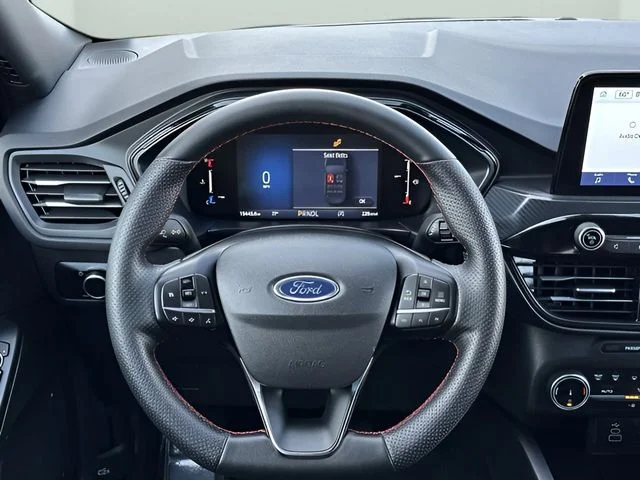 2025 Ford Escape ST-Line - Photo 13
