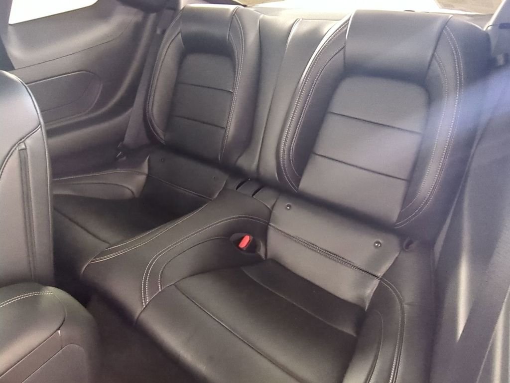 2025 Ford Mustang EcoBoost Premium - Photo 14