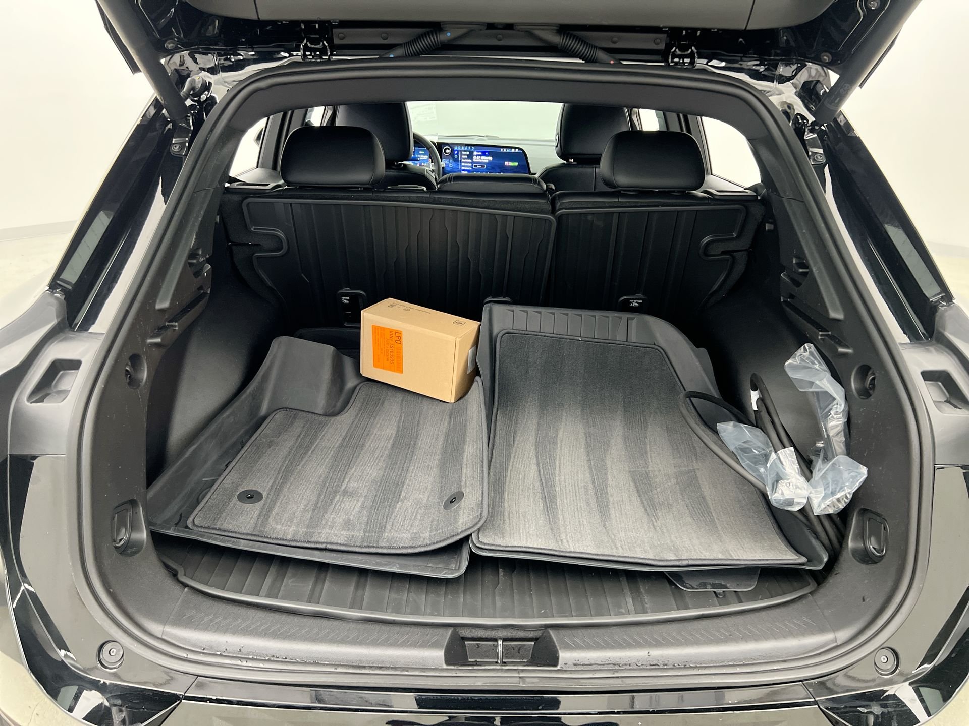 2026 Chevrolet Equinox EV RS - Photo 55