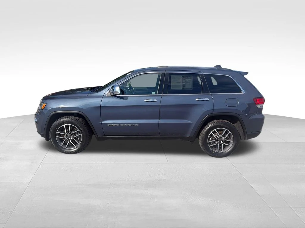 Used 2021 Blue Jeep Limited image 3