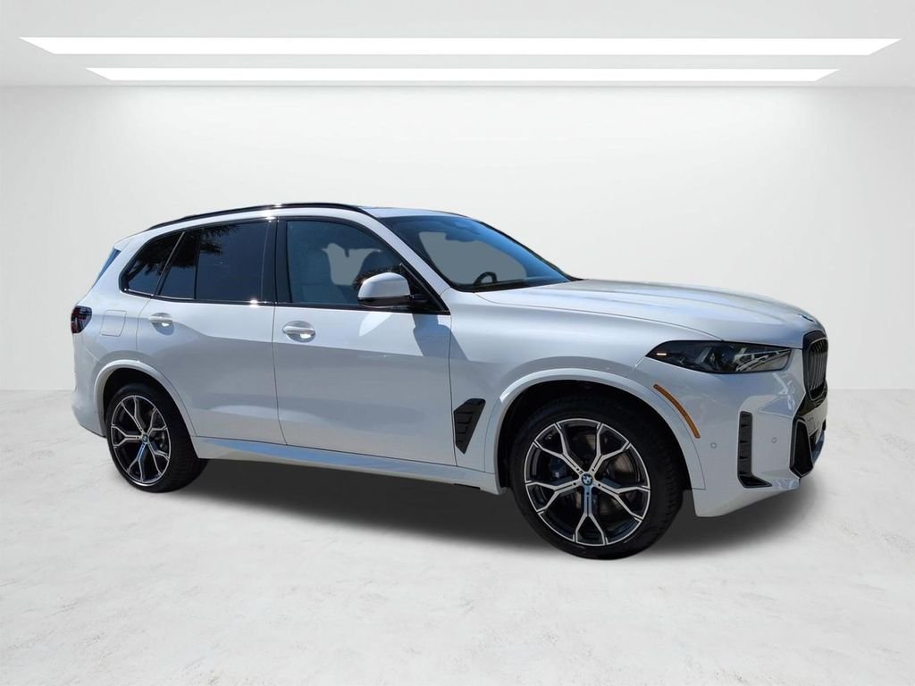 New 2026 Alpine White BMW xDrive40i image 2