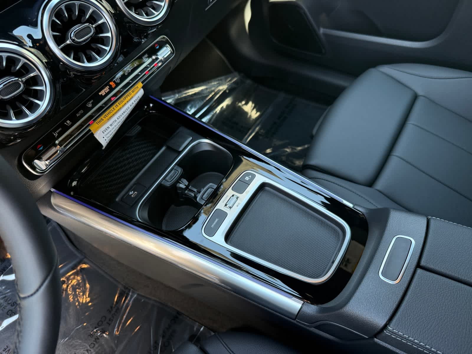 New 2026 Polar White Mercedes-Benz GLA 250 image 21