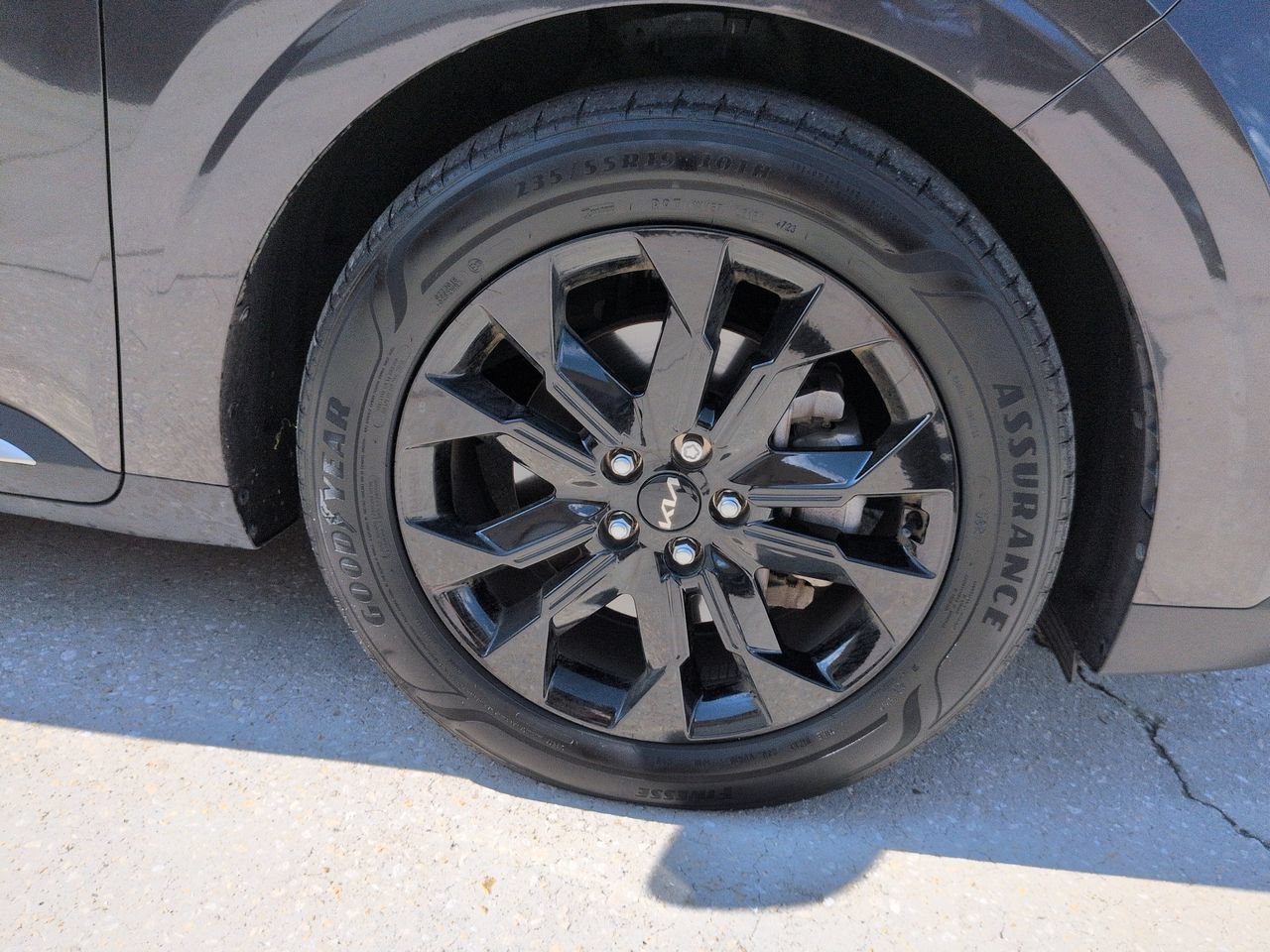 Certified Used 2024 Panthera Metal Kia SX Prestige image 11