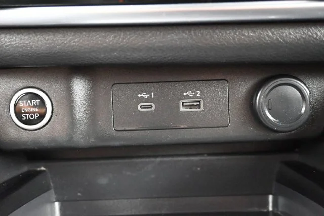 Used 2023 Blue Nissan S image 23