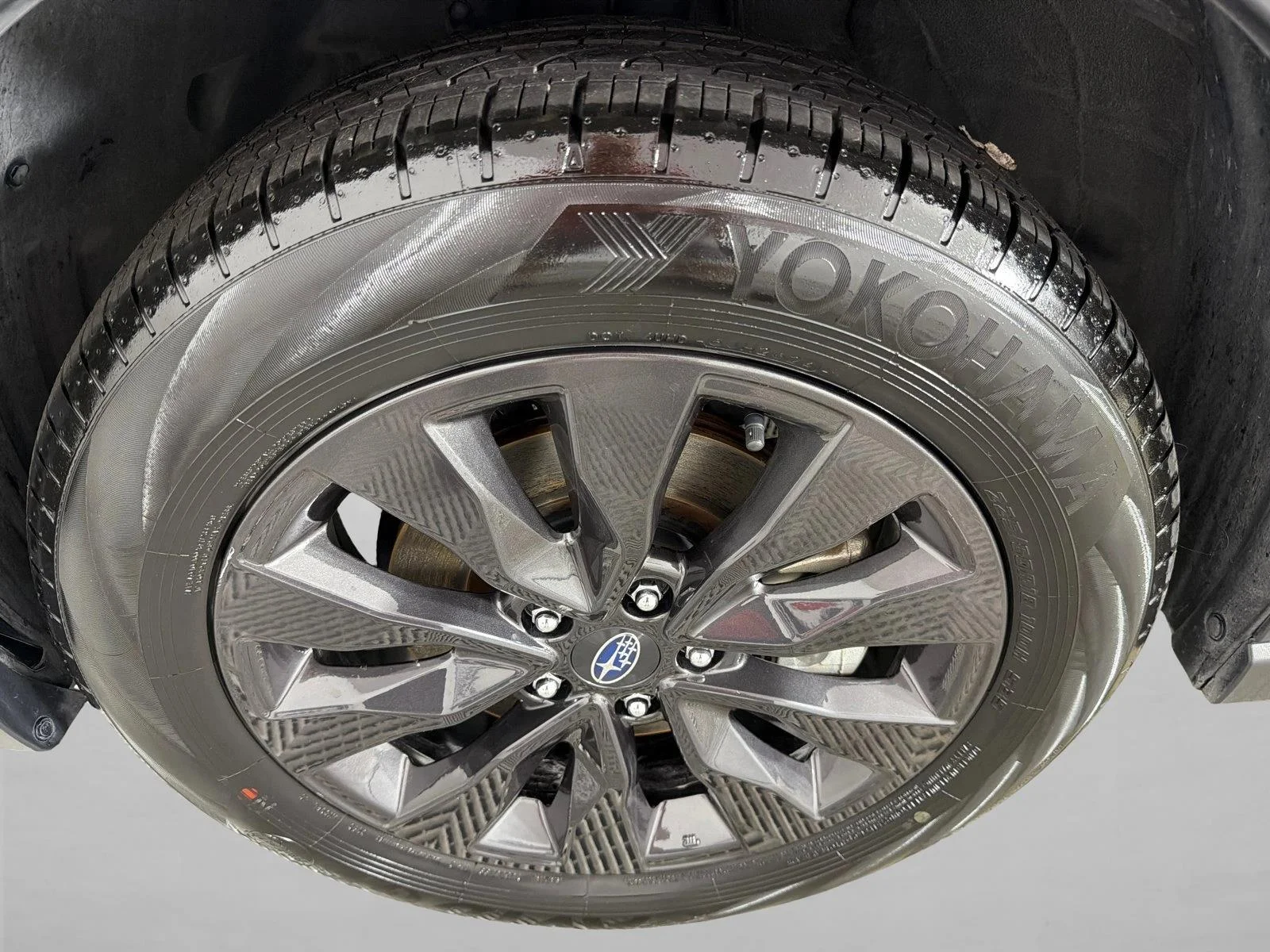 Used 2025 Black Subaru Onyx Edition image 12