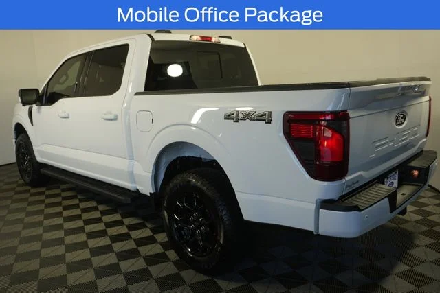 New 2026 Oxford White Ford XLT image 5