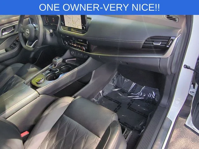 Used 2023 White Nissan Platinum image 38