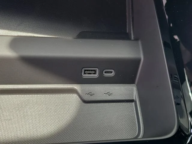 New 2026 Black Chevrolet LT image 32