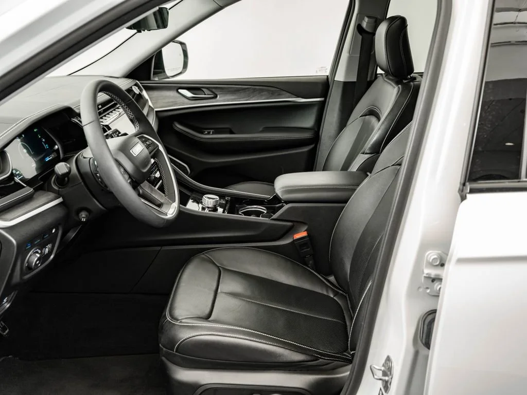 Used 2022 Bright White Clearcoat Jeep 4xe image 23