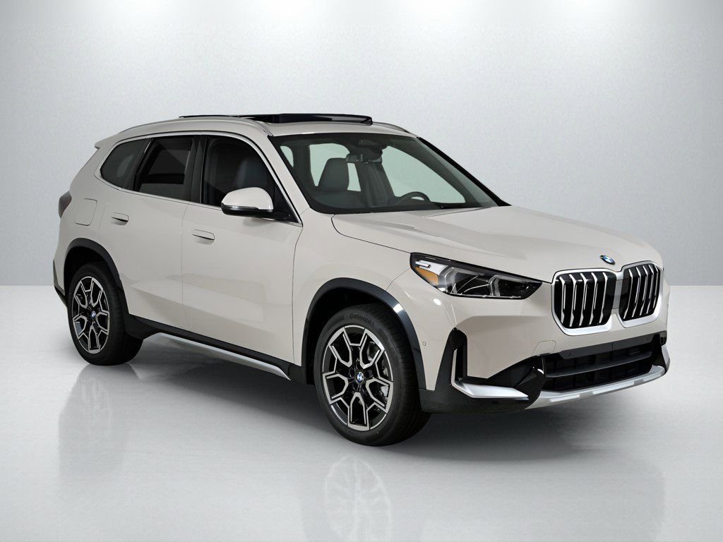 Certified Used 2026 Dune Grey Metallic BMW xDrive28i image 9