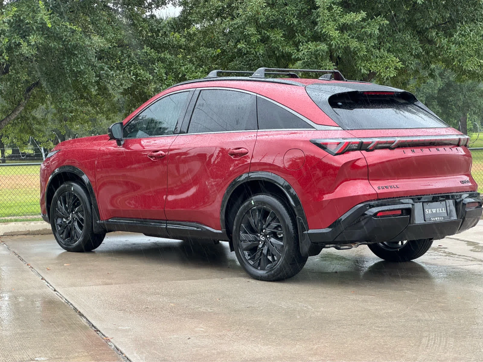 New 2027 SUNFIRE RED INFINITI Sport AWD image 4