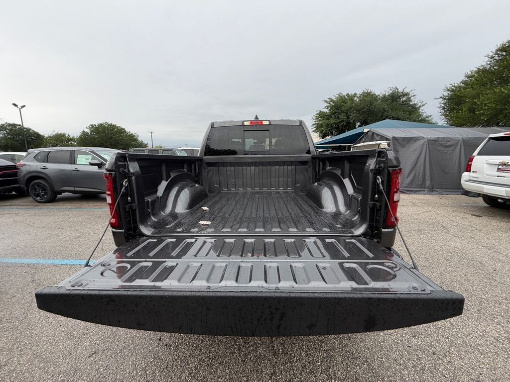 New 2026 Granite Crystal Metallic Clear-Coat Exterior Paint RAM Big Horn/Lone Star image 19