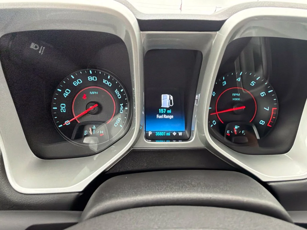 Used 2015 Black Chevrolet 2LT image 31