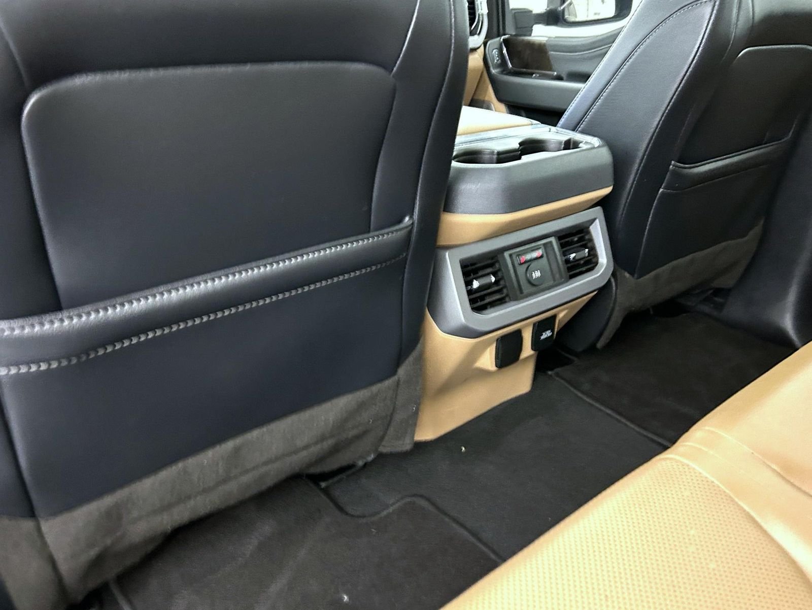 Used 2023 Blue Ford Lariat image 21