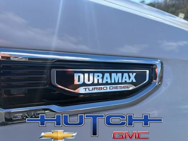 Used 2023 Summit White GMC SLT image 13