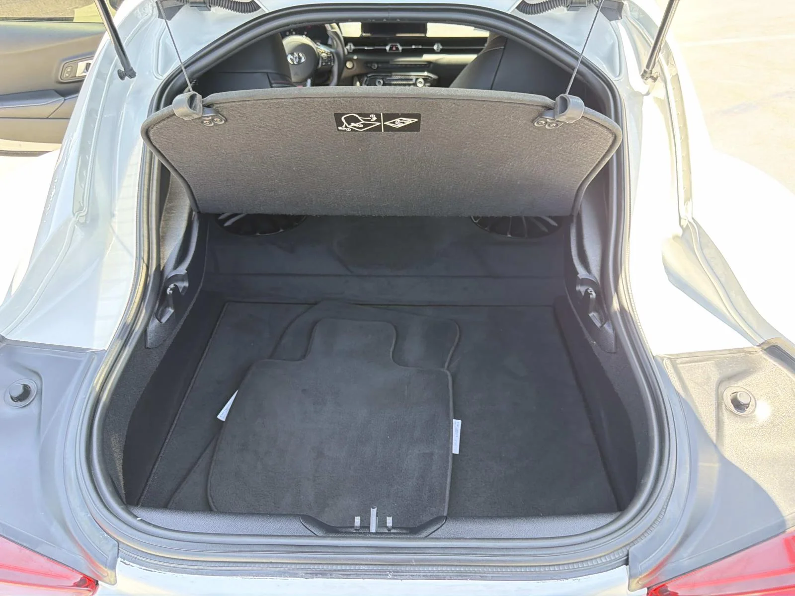 Used 2022 Absolute Zero Toyota 2.0 Auto (Natl) image 8