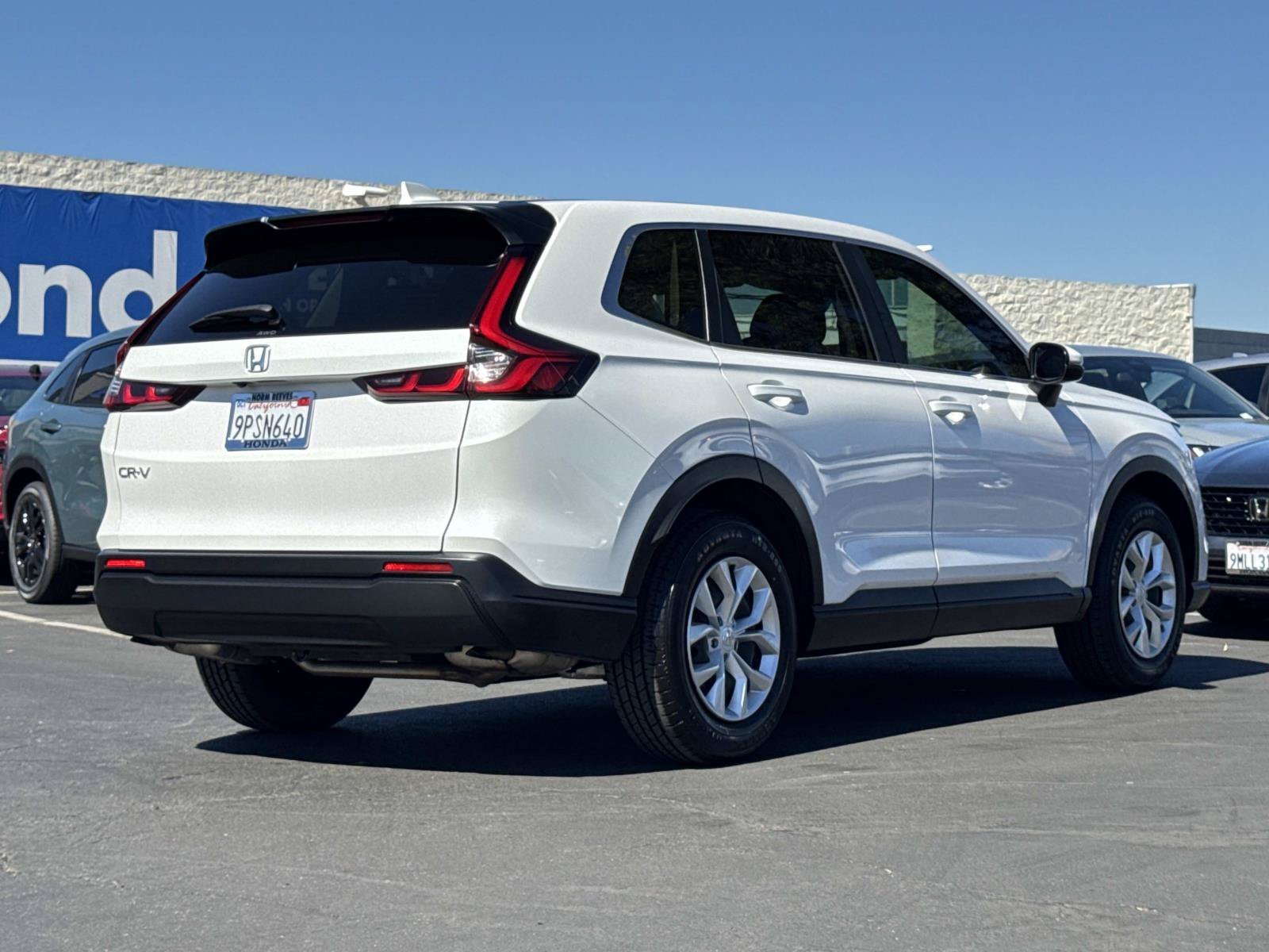 2025 Honda CR-V LX - Photo 39