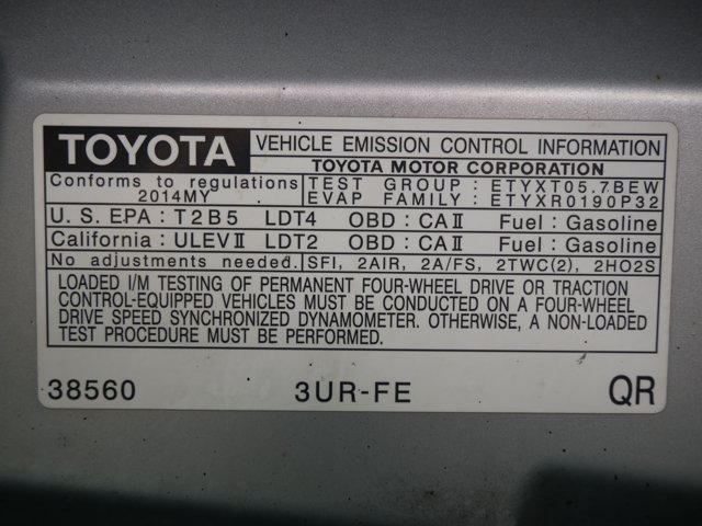 Used 2014 Silver Sky Metallic Toyota Crew Cab SR5 w/ TRD Off-Road Pkg & Upgrade Pkg image 31