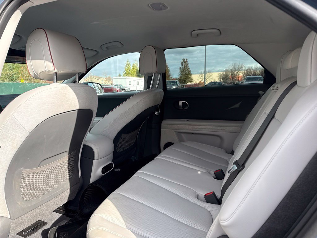 Used 2023 Digital Teal Hyundai SEL image 17
