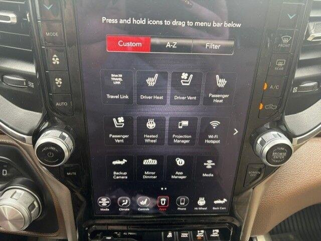 Used 2020 Diamond Black Crystal Pearlcoat Ram Laramie image 7