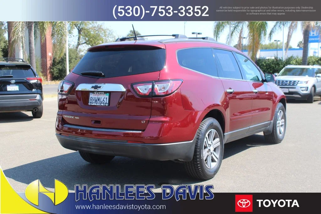 Used 2017 Red Chevrolet 2LT image 7
