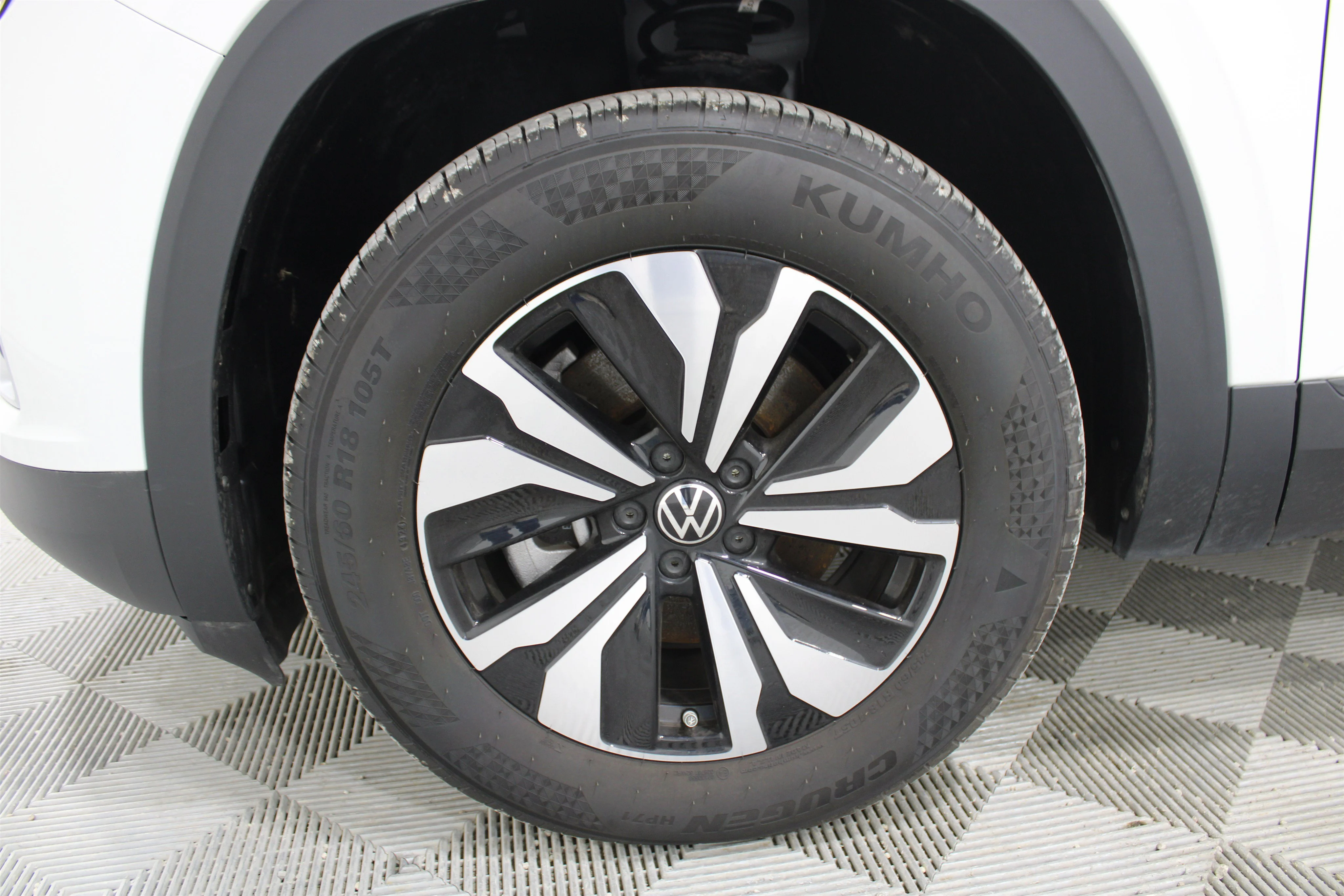 2025 Volkswagen Atlas SE - Photo 35