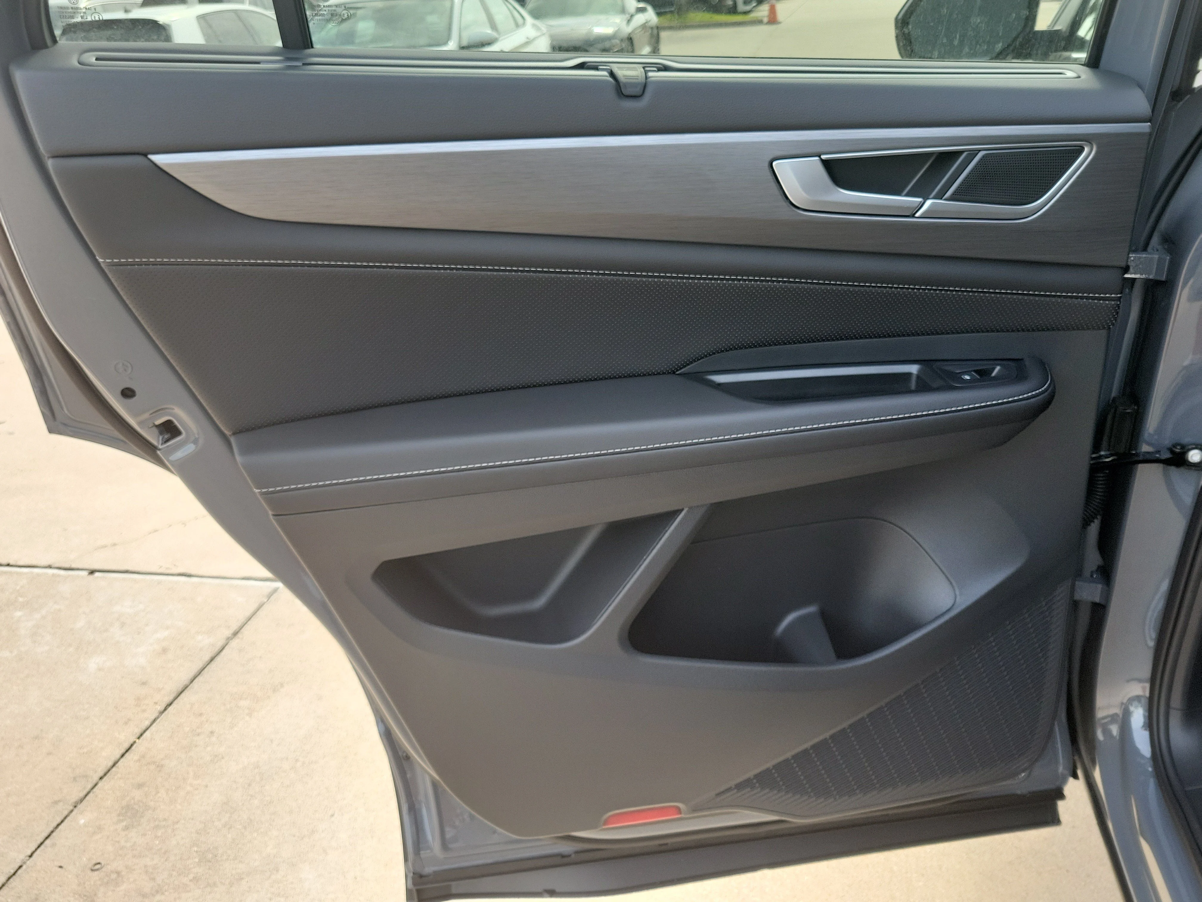 New 2026 Gray Volkswagen 2.0T SE w/Technology image 14