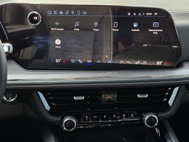 2025 Chevrolet Suburban Premier - Photo 11