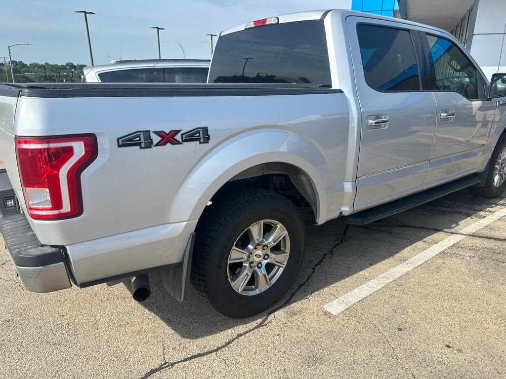 Used 2016  Ford XLT image 4