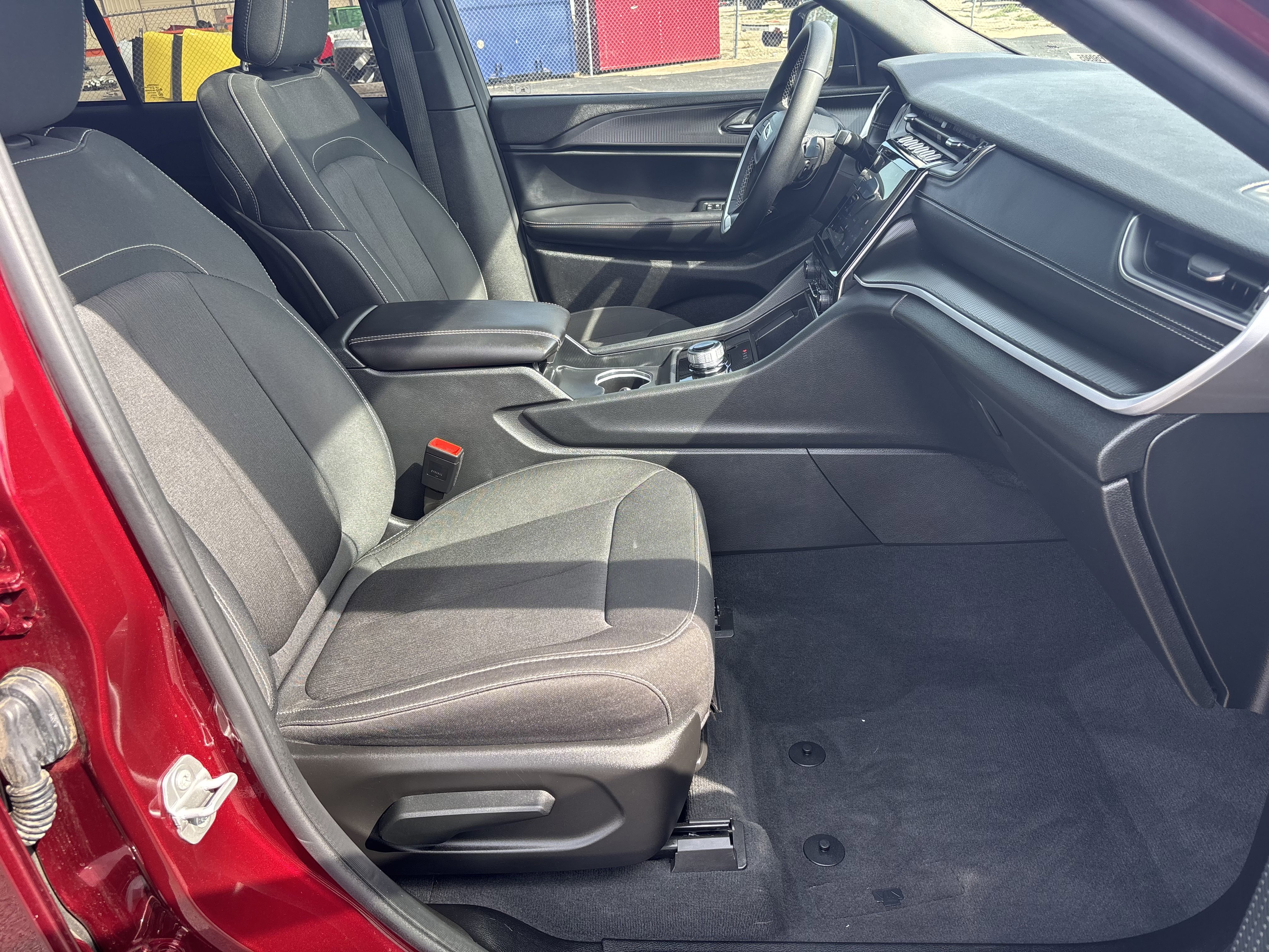 Used 2025 Velvet Red Pearlcoat Jeep Laredo X image 26