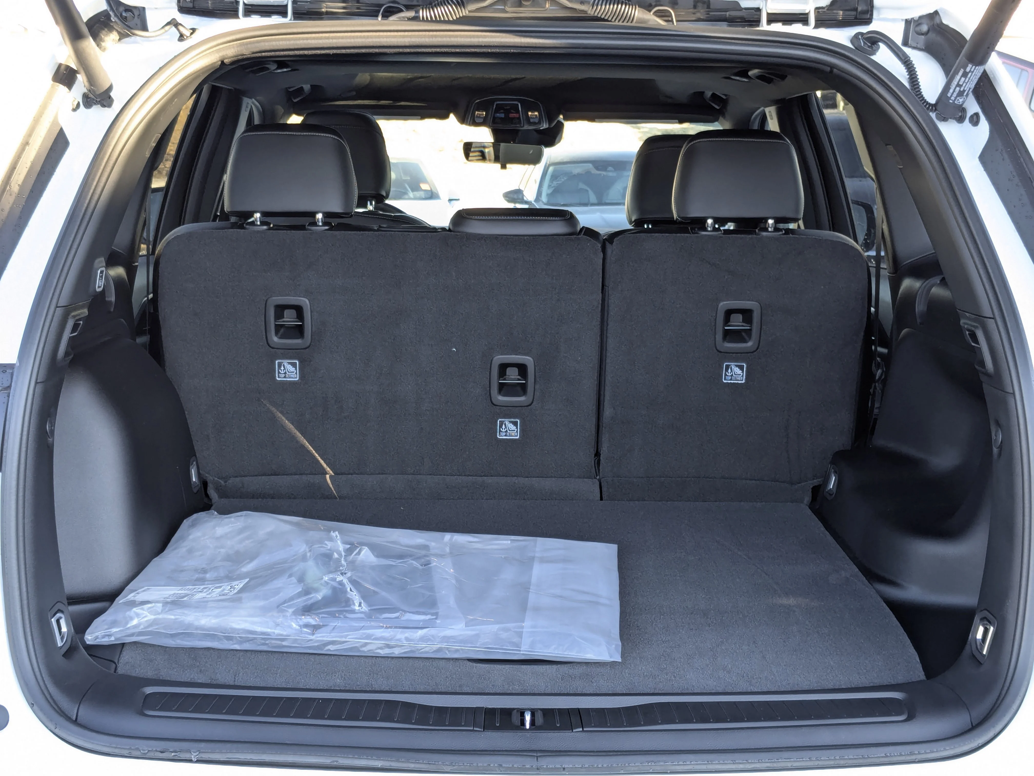 New 2025 White Jeep Altitude - - Power Sunroof - Power Liftgate - Wireless Charging - 20 Black Wheels & More image 29