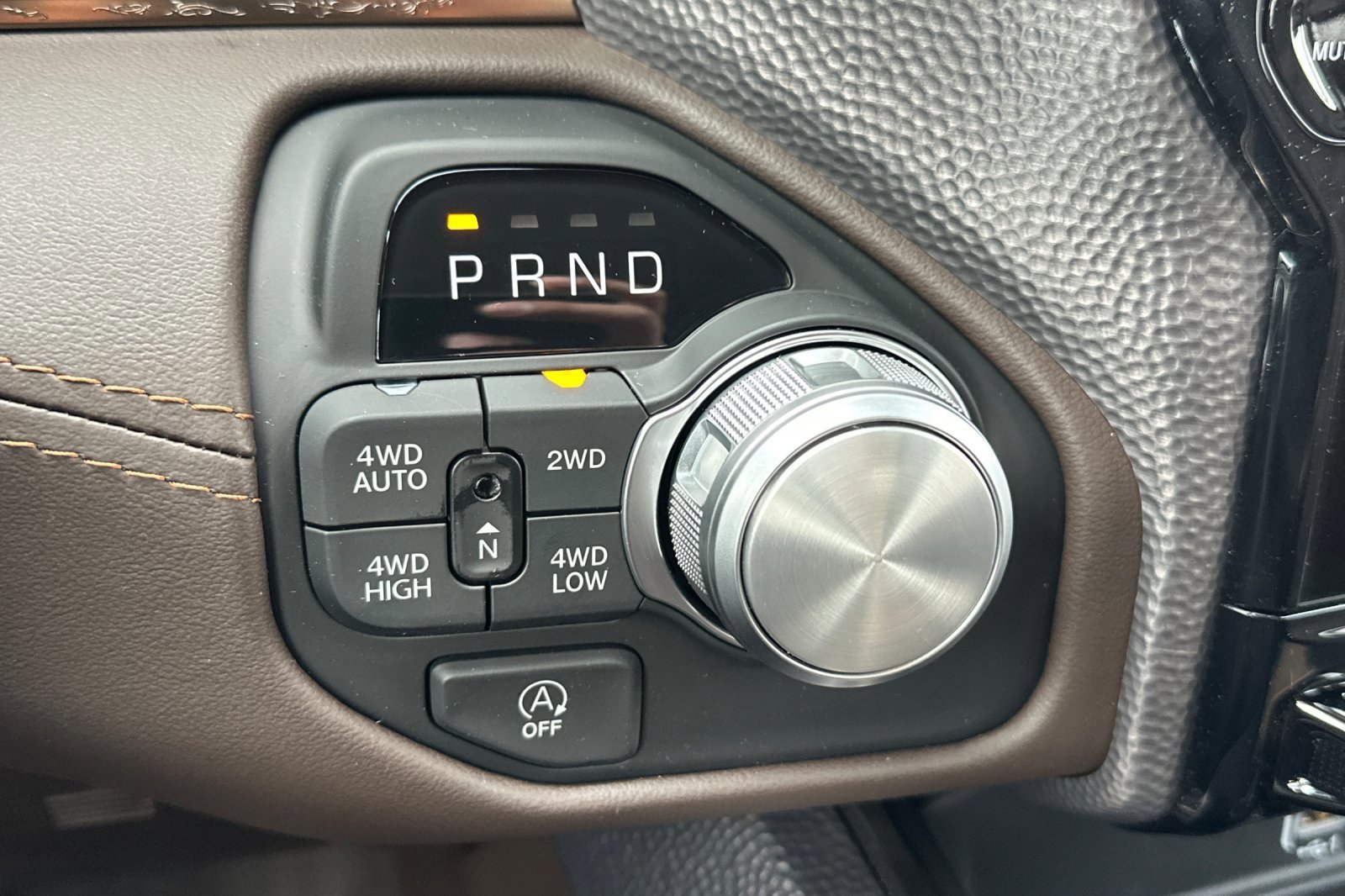 2026 RAM 1500 Limited Longhorn - Photo 21