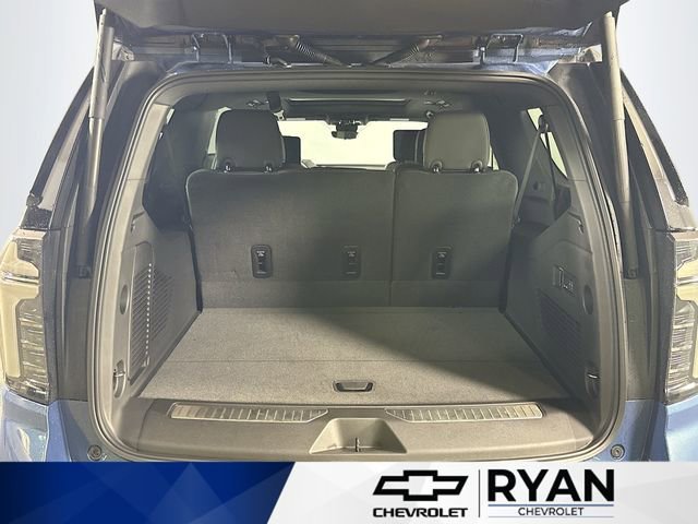 2026 Chevrolet Suburban Premier - Photo 28
