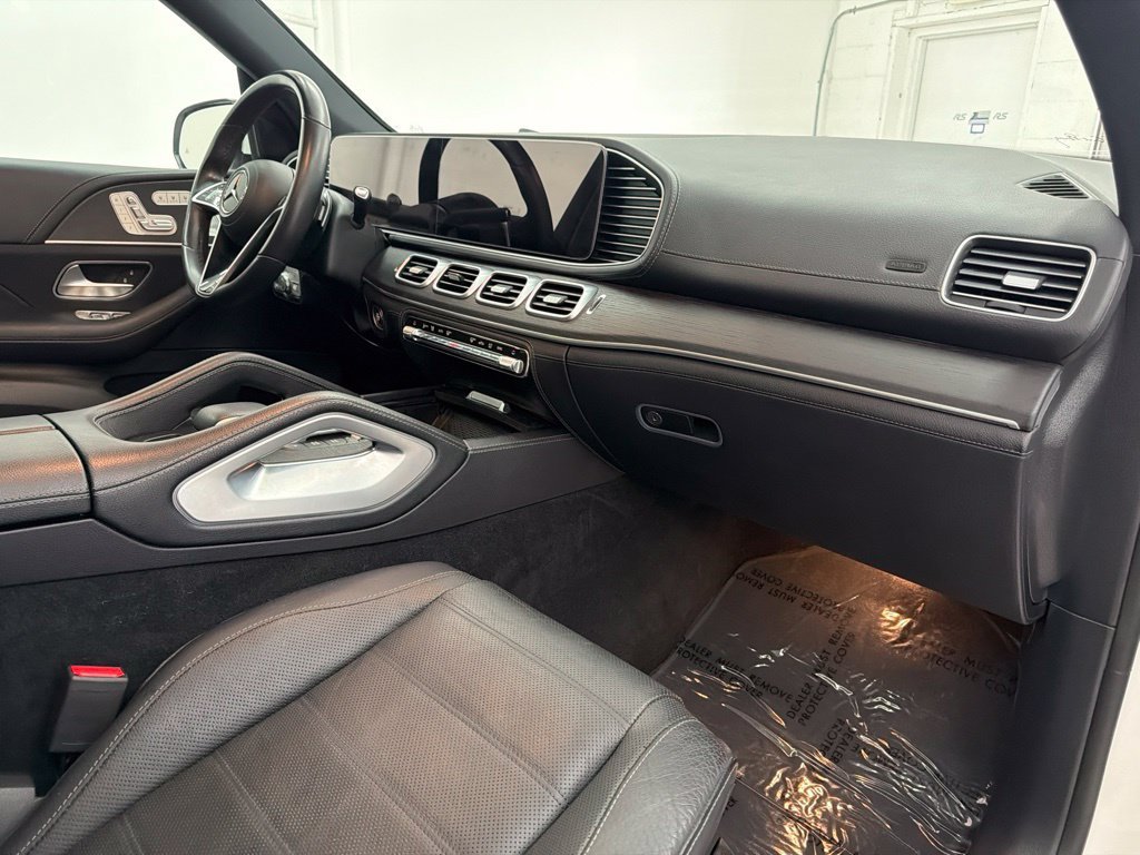 Used 2024 White Mercedes-Benz GLE 350 image 30