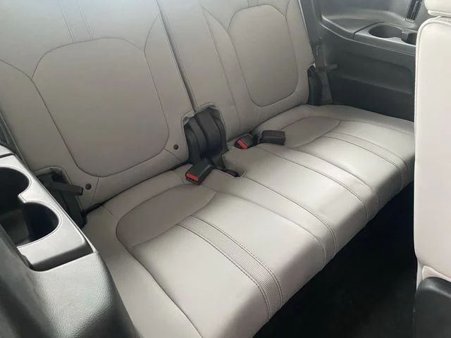 2025 Honda Pilot EX-L - Photo 13