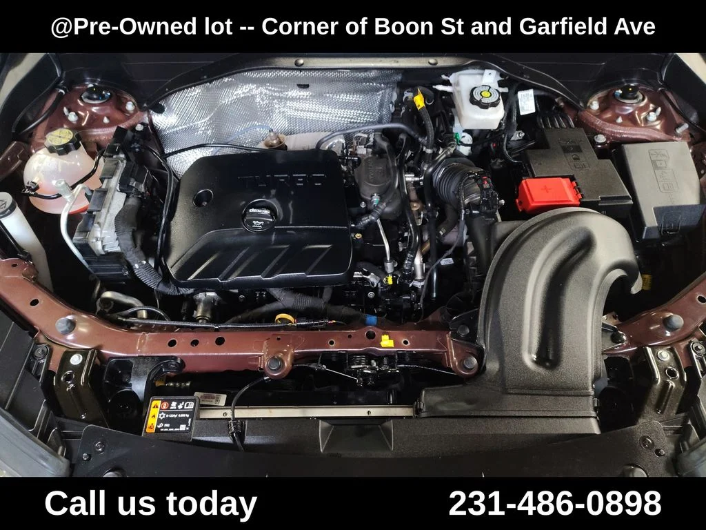 Used 2022 Red Chevrolet LT image 10