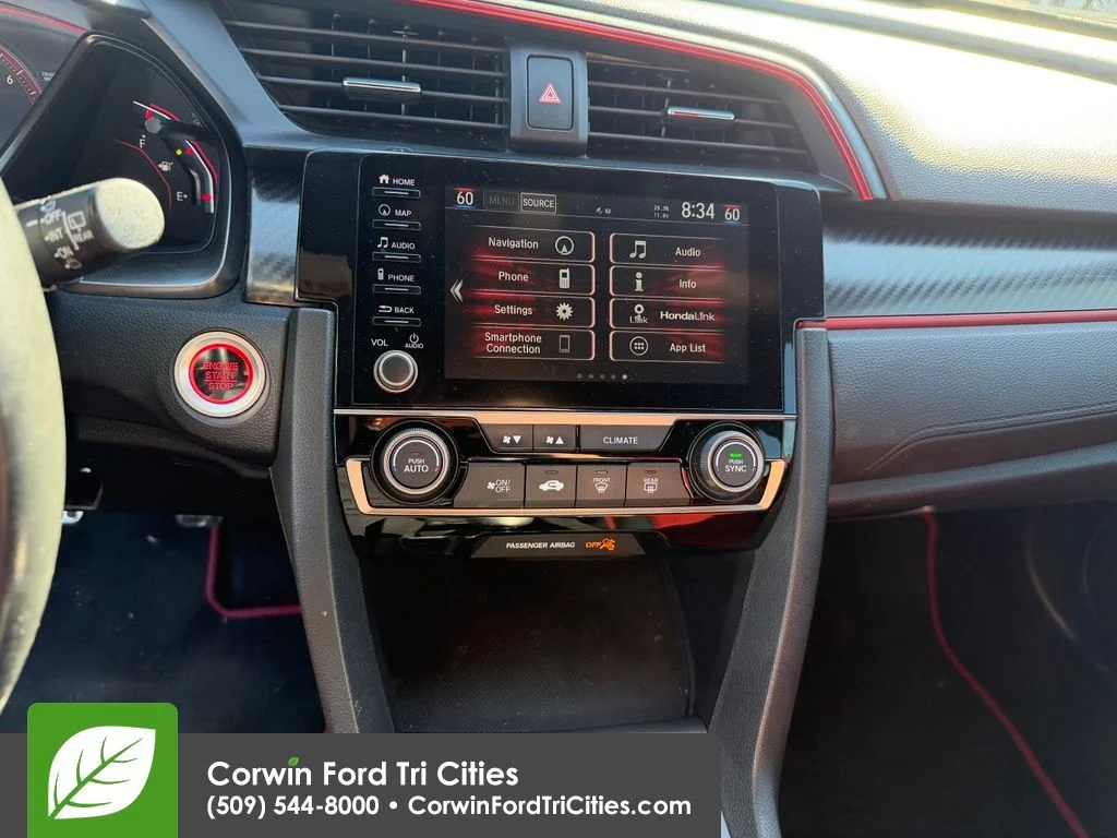 Used 2019 Rallye Red Honda Touring image 11