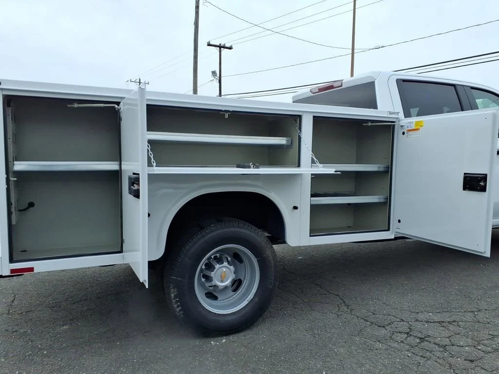 New 2026 Summit White Chevrolet Work Truck image 8