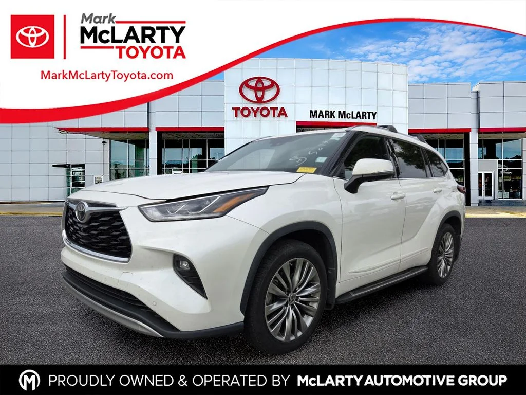 Used 2021 White Toyota Platinum image 1