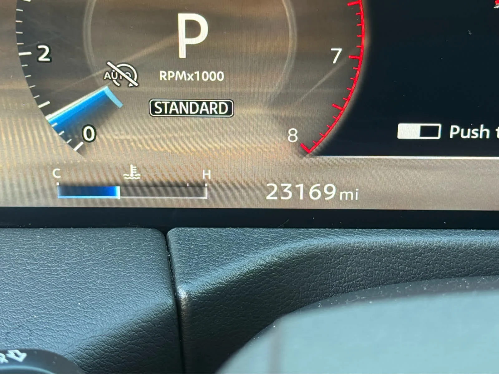 Used 2025 Aspen White Tricoat Nissan SL image 14
