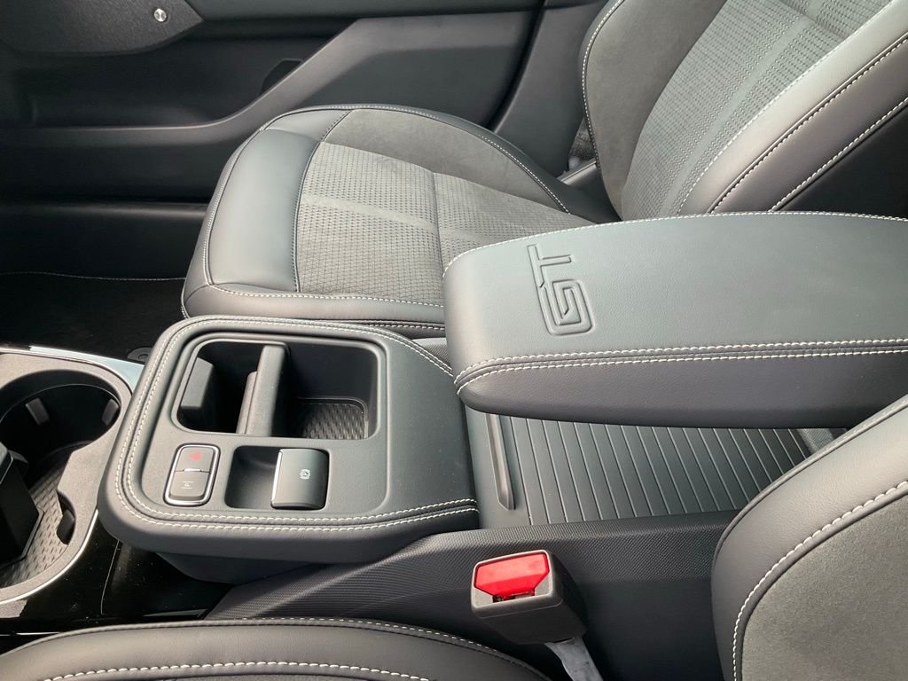 2025 Ford Mustang Mach-E GT - Photo 12