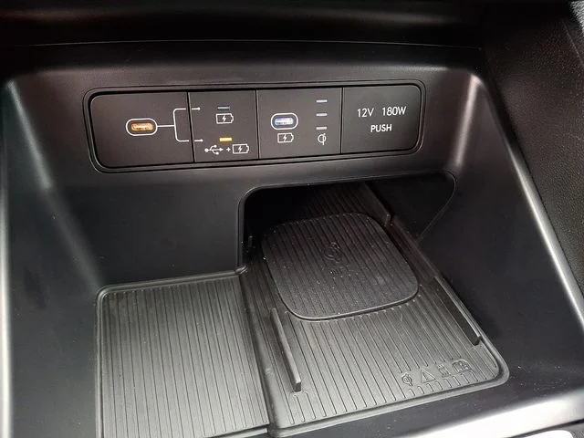 New 2026 Silver Hyundai SEL Premium image 21