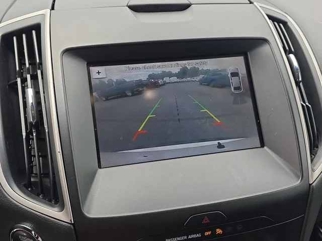Used 2019 White Ford SEL image 24