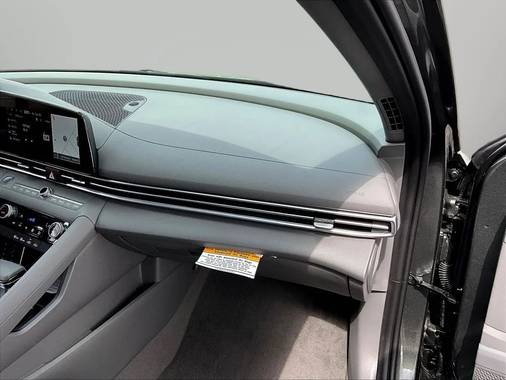 New 2026 Gray Hyundai SEL Sport image 29