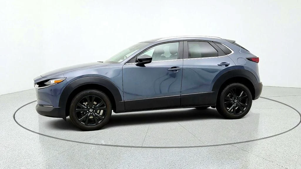 Used 2023 Polymetal Gray Metallic Mazda 2.5 S Carbon Edition AWD w/ Red Leather & Moonroof image 8
