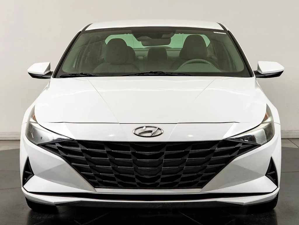 2021 Hyundai Elantra 2.0 SE IVT SULEV's photo
