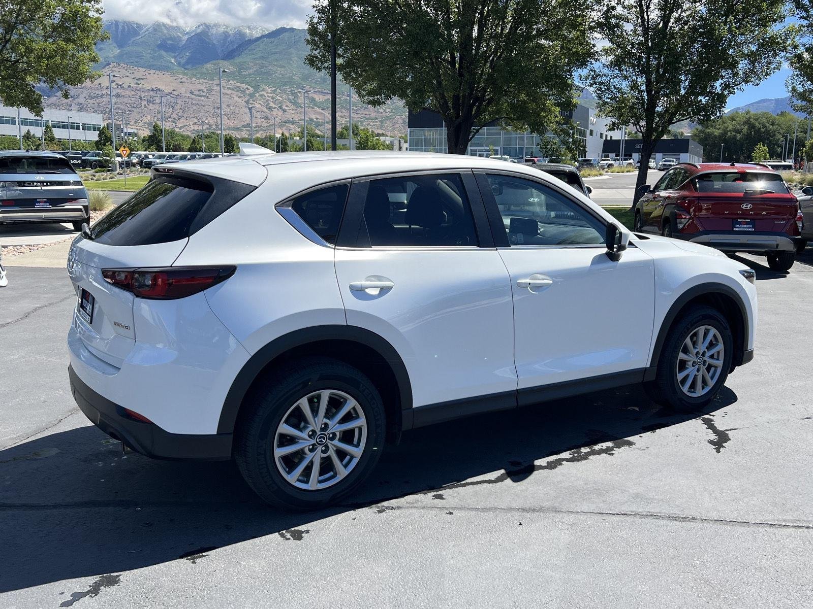 Used 2023 Rhodium White Metallic Mazda 2.5 S Preferred Package image 7
